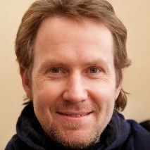Daniel M